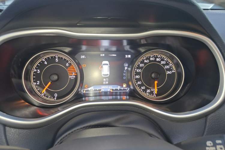 Used Jeep Cherokee 2020 2.0L Two-Wheel Drive Classic Sports Edition