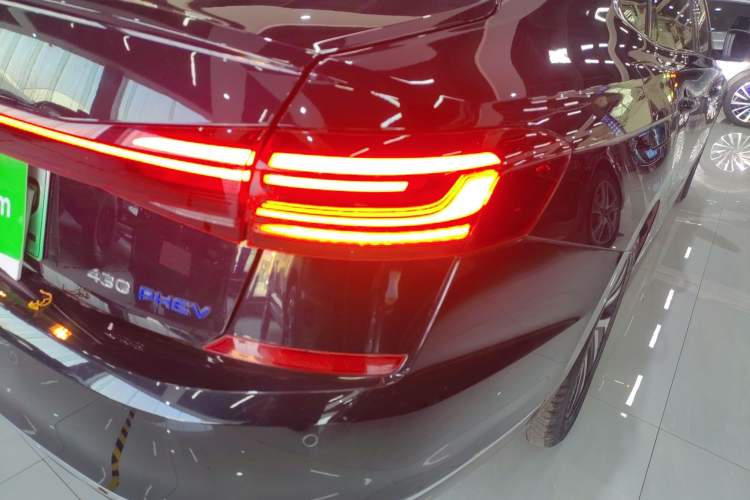 Used Volkswagen Passat New Energy 2022 430 PHEV Hybrid Elite Edition