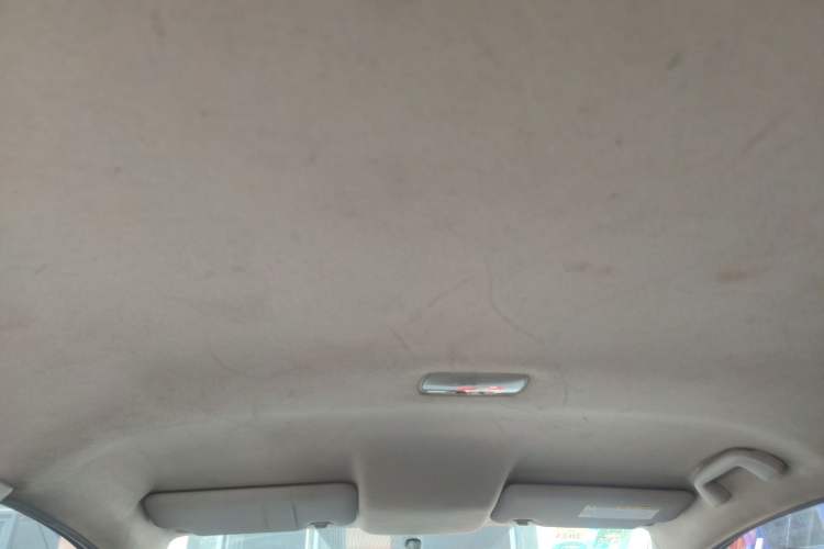 Used Honda Fit 2014 1.5L LX CVT Comfort Model Headliner