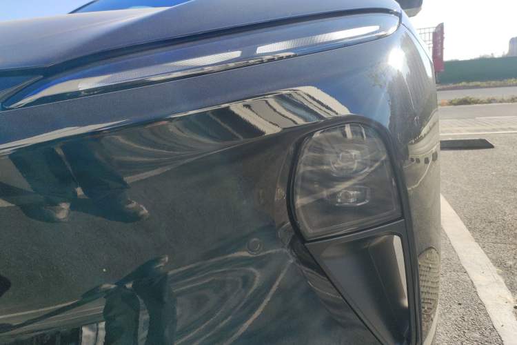 Used Nio ET5T 2023 75 kWh Touring Left Front Headlight