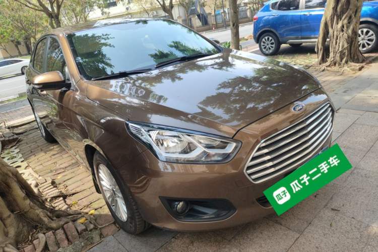 Used Ford Escort 2015 1.5L Automatic Comfort Edition
