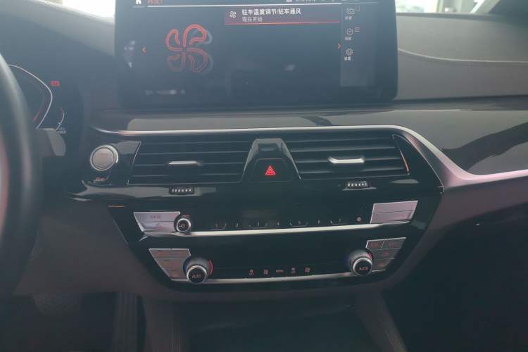 Used BMW 5 Series 2022 Restyled 525Li M Sport Package