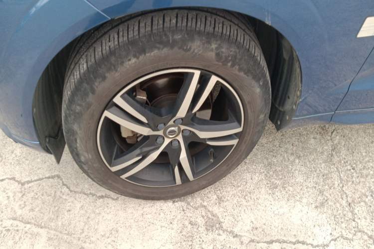 Used Volvo XC60 2018 T5 4x4 Zhiya Sport Edition