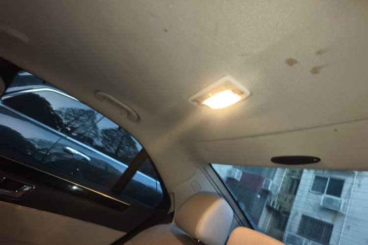 Used Mercedes-Benz E-Class 2010 E 260 CGI Fashion Model Headliner