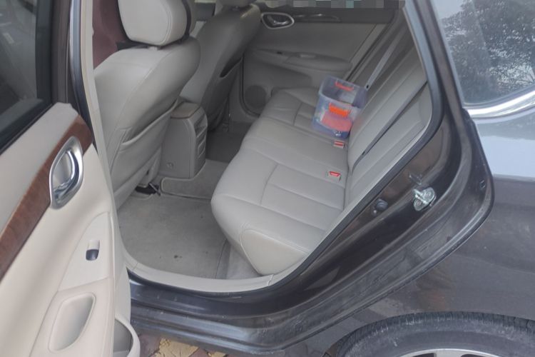 Used Nissan Sylphy 2012 1.6 XL CVT Luxury Edition Left Rear Seat