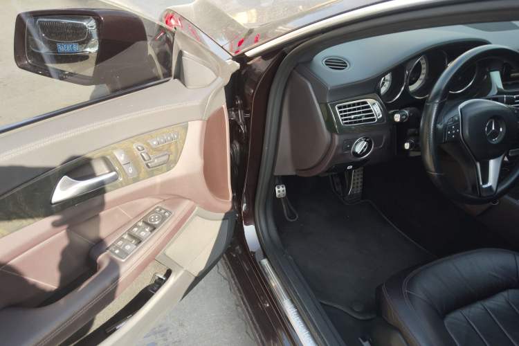 Used Mercedes-Benz CLS 2012 CLS 300 CGI