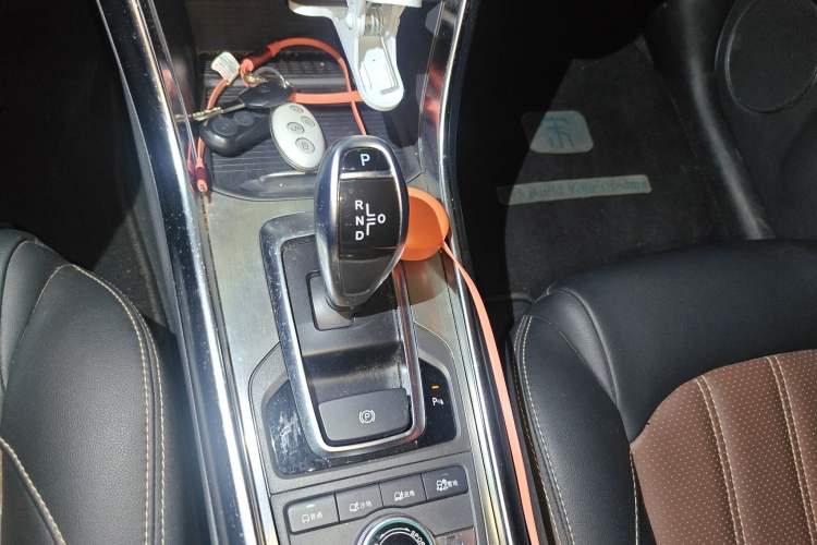 Used BYD Song New Energy 2017 Song DM 1.5TID All-Wheel Drive Luxury Model
