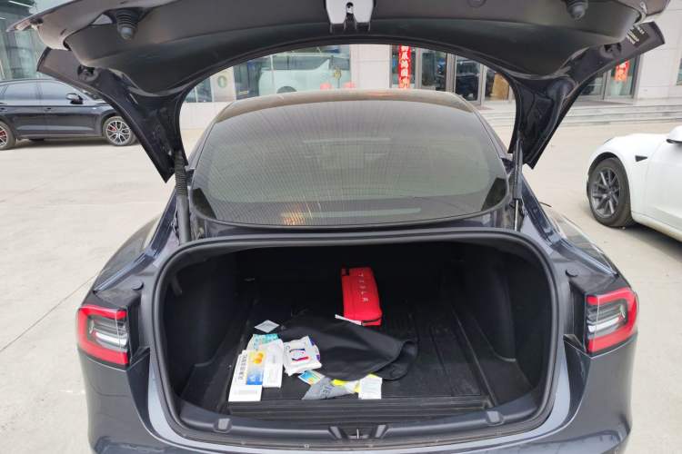 Used Tesla Model 3 2022 Rear-Wheel-Drive Version Trunk