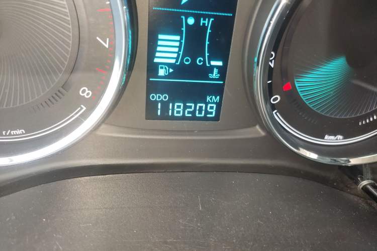 Used Chevrolet Lova RV 2016 1.5L Automatic Smart Drive Edition
