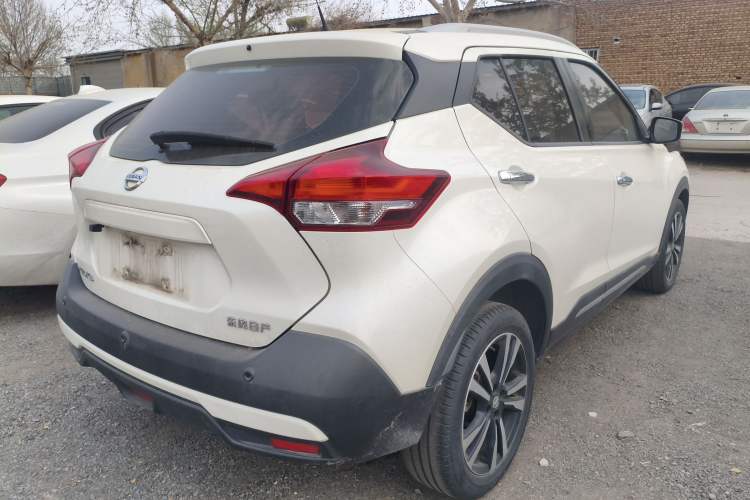 Used Nissan Kicks 2020 1.5L XV CVT Smart Connect Luxury Edition