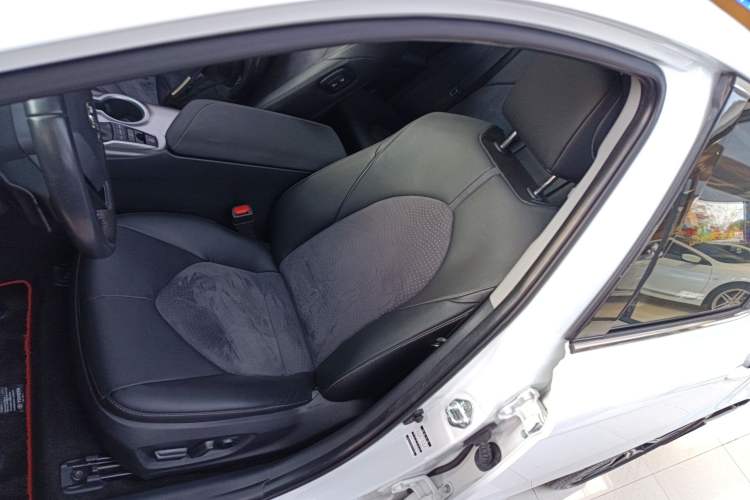 Used Toyota Camry 2021 2.0S FENGSHANG Edition