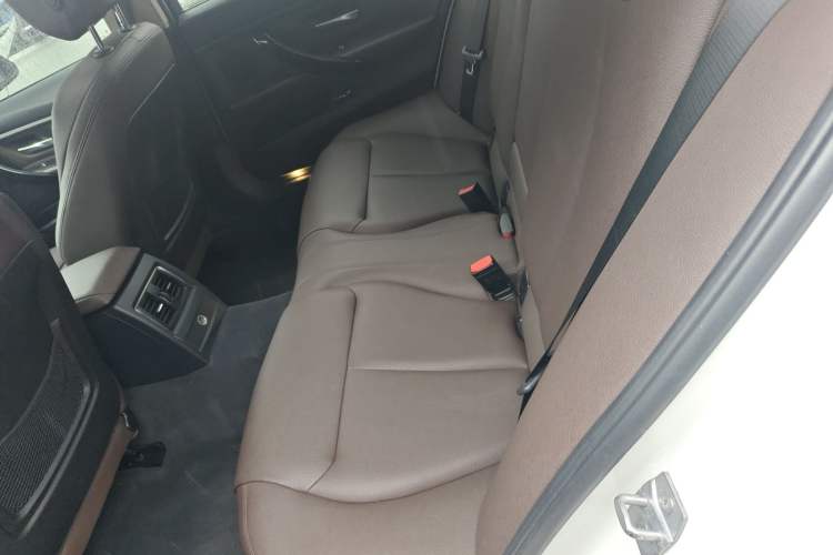 Used BMW 3 Series 2018 320Li Leading Model M Sport Package