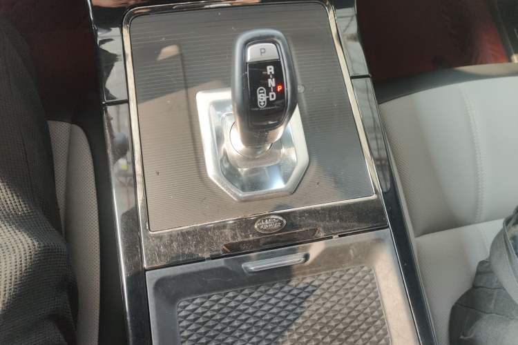 Used Land Rover Range Rover Evoque 2020 249 PS R-DYNAMIC S Sport Edition