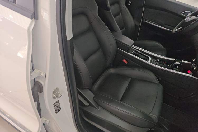 Used Chery Tiggo 8 2018 1.5 TCI Automatic Luxury Model 5 Seats Right Front Seat