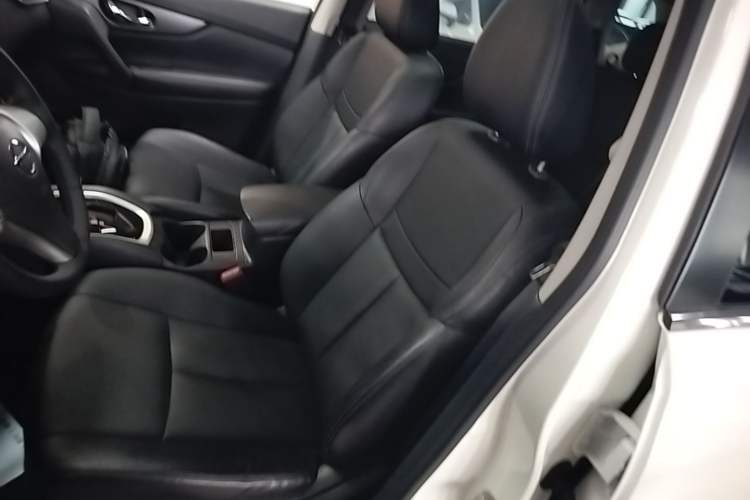Used Nissan X-Trail 2014 2.0L CVT Comfort Edition 2WD
