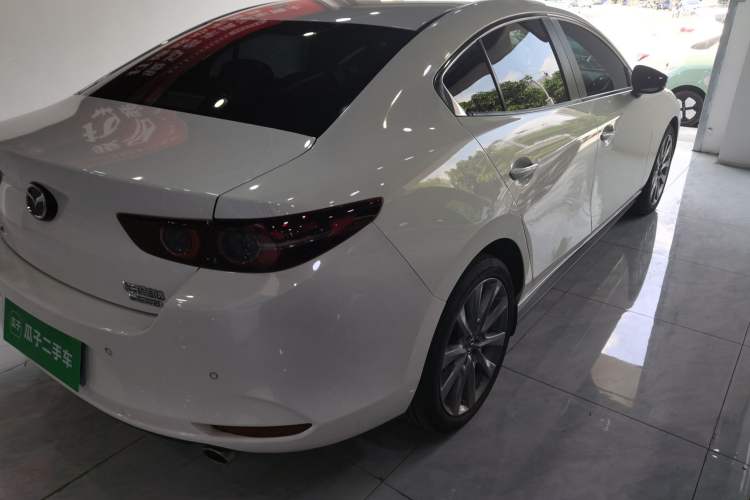 Used Mazda Mazda 3 Axela 2022 2.0L Automatic ZhiXuan Edition