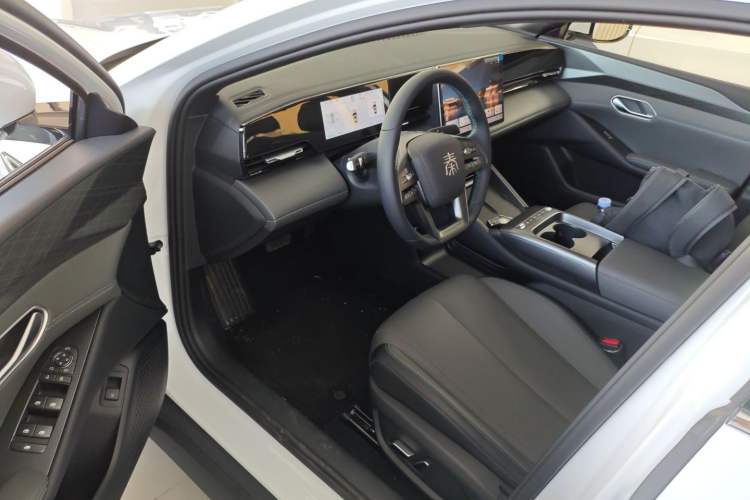 Used BYD Qin L 2025 EV 545KM Beyond Version