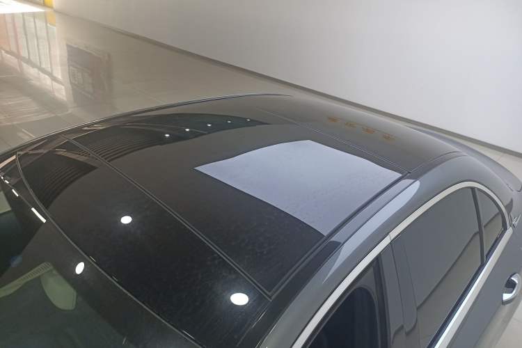 Used Mercedes-Benz C-Class 2018 C 200 L Sport Edition Roof