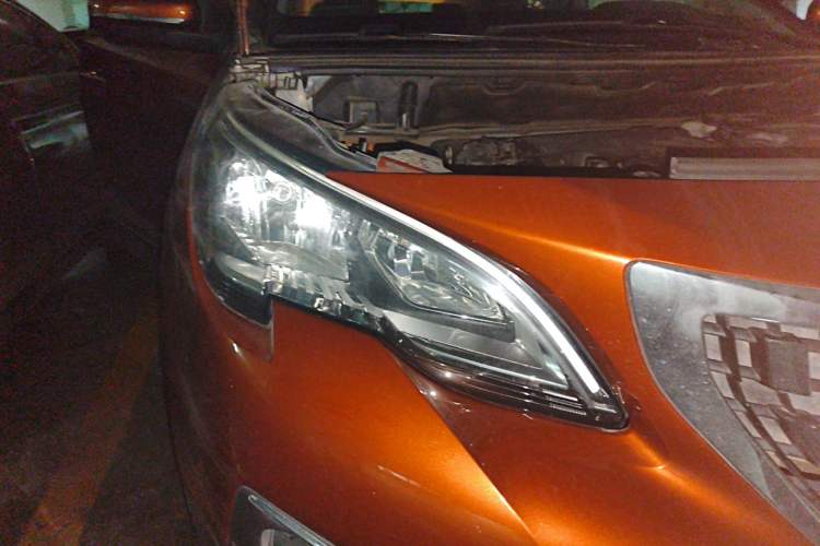 Used Peugeot 4008 2017 350THP Elite Edition Right Front Headlight