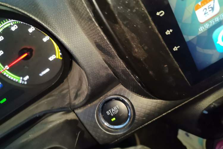 Used Roewe Clever 2022 311km QiQi BoBo Edition