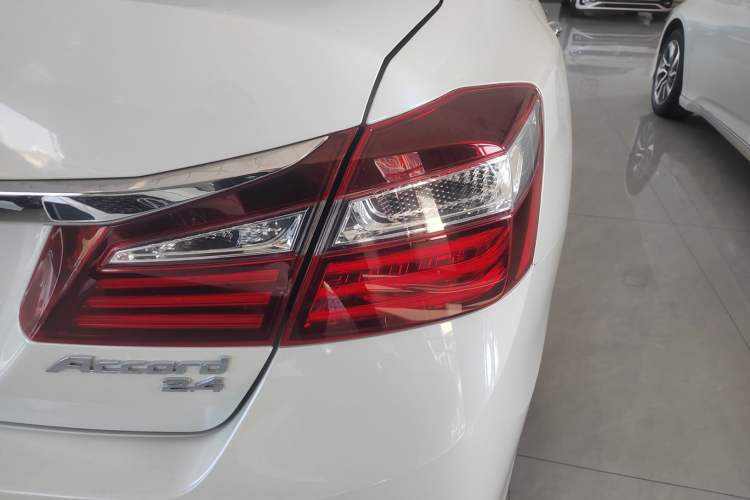 Used Honda Accord 2016 2.4L Prestige Edition
