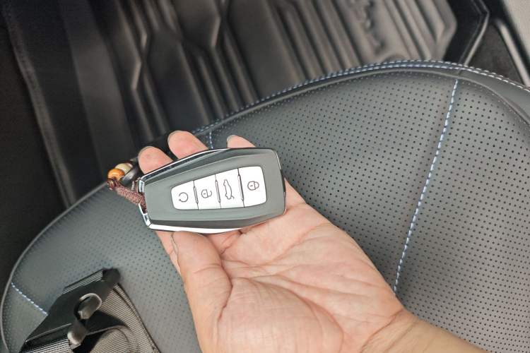 Used Geely Auto Preface 2025 Dongfang Yao 1.5TD Kunlun Edition Vehicle Key