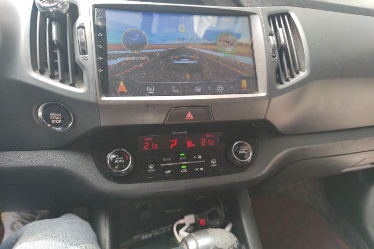 Used Kia Sportage R 2014 2.0L Automatic Two-Wheel Drive GLS Trim
