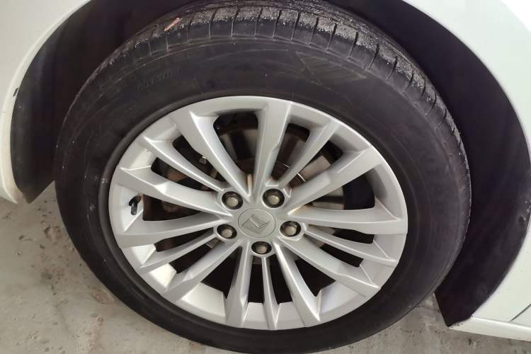 Used Baojun RC-5 2020 RC-5W 1.5T CVT Smart Luxury Edition
