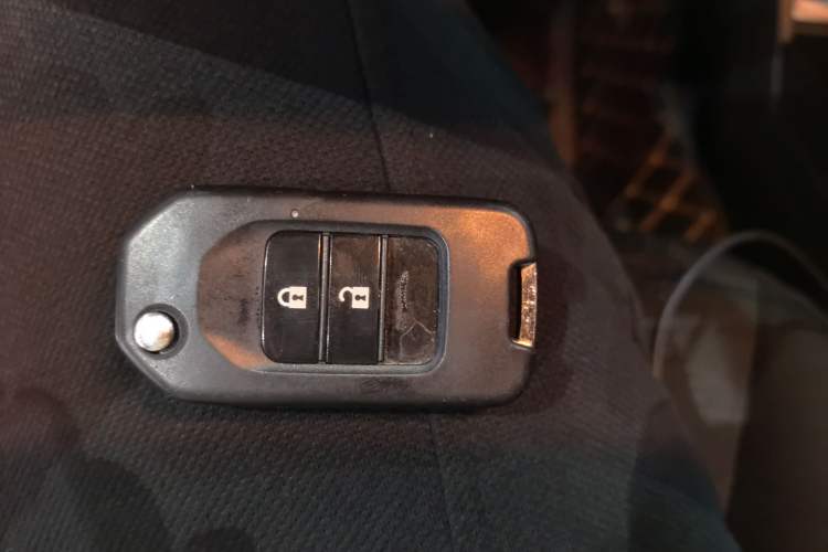 Used Honda Fit 2018 1.5L CVT Comfort Sunroof Version Vehicle Key