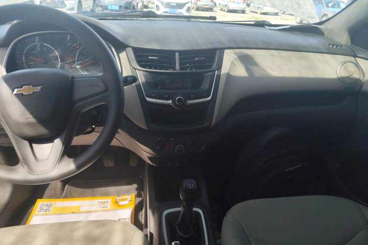 Used Chevrolet Sail 2015 Sail 3 1.5L Manual with Ideal Sunroof Edition
