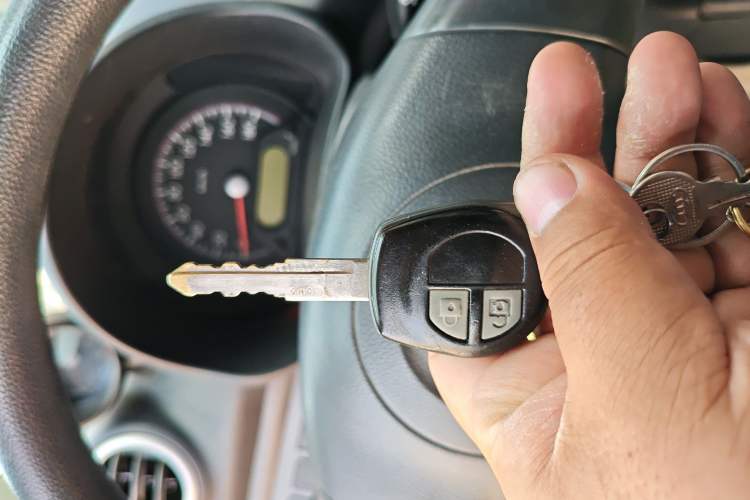 Used Suzuki Alto 2013 1.0L Manual Luxury Model