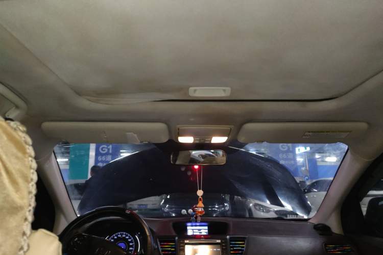 Used Honda CR-V 2012 2.4L four-wheel drive luxury version