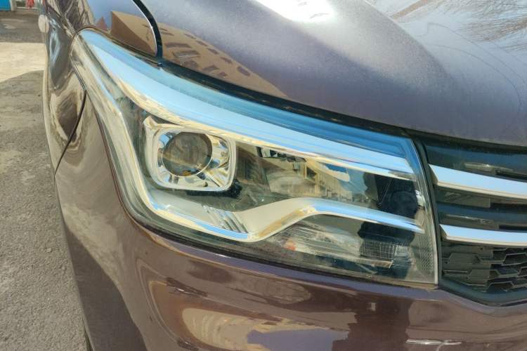 Used CHANGAN KAICHENG Ounuo S 2021 1.5L Ono S Smart Edition Dual-Steaming Air-Conditioned Bus JL473QG Right Front Headlight