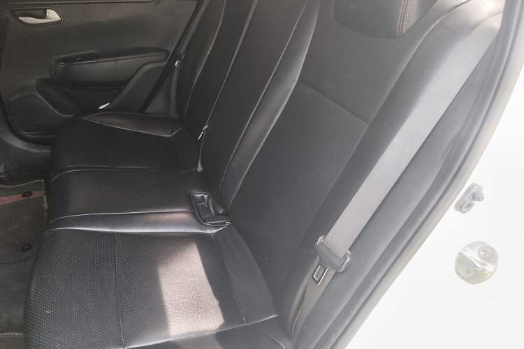 Used Kia K2 2017 Sedan 1.4L Manual Transmission GL
