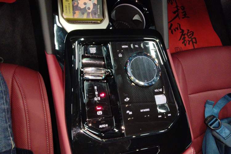 Used BMW 5 Series 2025 530Li Luxury Edition M Sport Package
