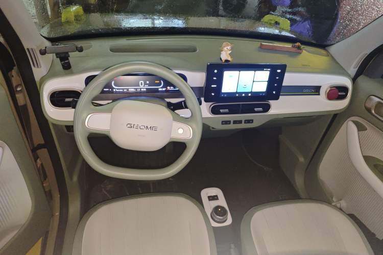 Used Geely Galaxy Panda 2025 210km Panda Rider