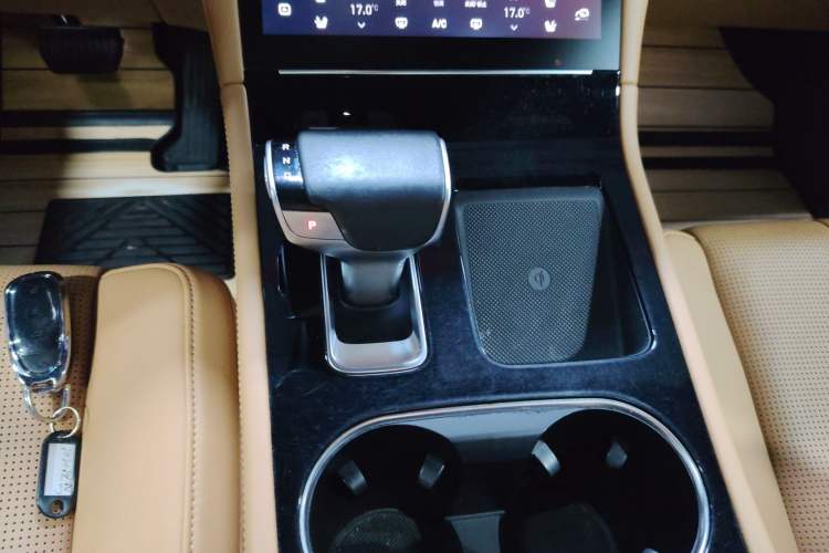 Used Li Auto ONE 2020 Extended-Range 6-Seater Version Gear Lever