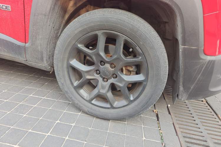 Used Jeep Renegade 2017 180T Automatic High-Energy Version