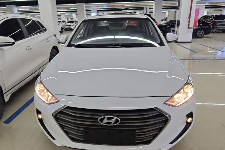 Used Hyundai Elantra (6th Generation / Lingdong) 2018 1.4T Dual-Clutch Xuan Dong · Dynamic Edition Front