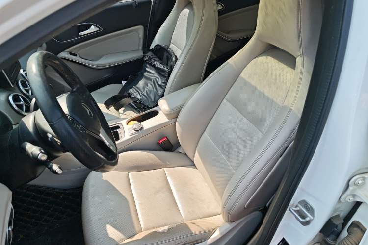 Used Mercedes-Benz GLA 2015 GLA 220 4MATIC Fashion Model