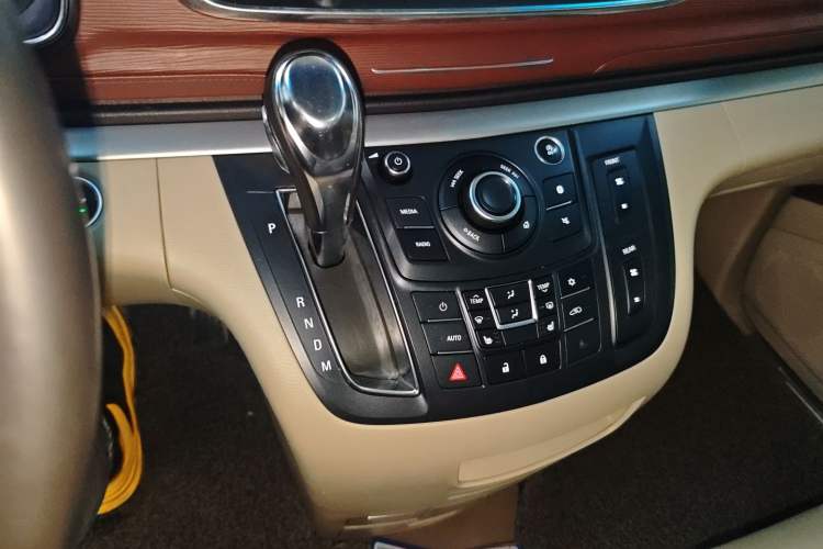 Used Buick GL8 2017 25S Prestige Version China V Standard
