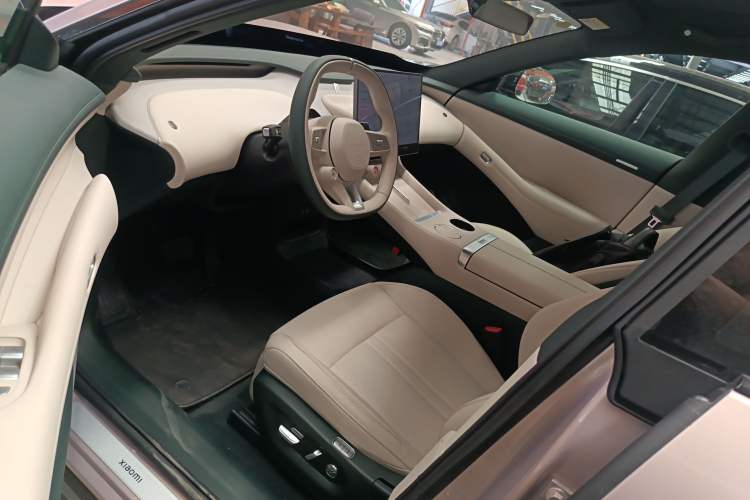 Used Xiaomi Auto YU7 2025 Ultra-Long Range Rear-Wheel Drive Version
