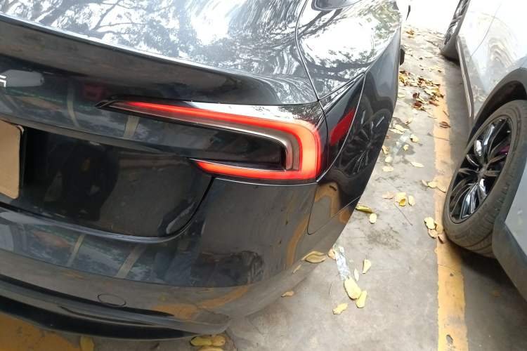 Used Tesla Model 3 2025 Rear-Wheel-Drive Version
