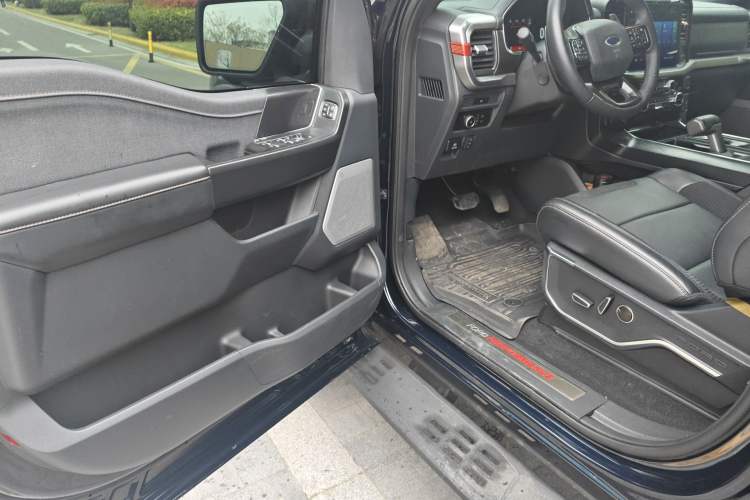 Used Ford F-150 Raptor 2023 3.5T Raptor Driver Seat