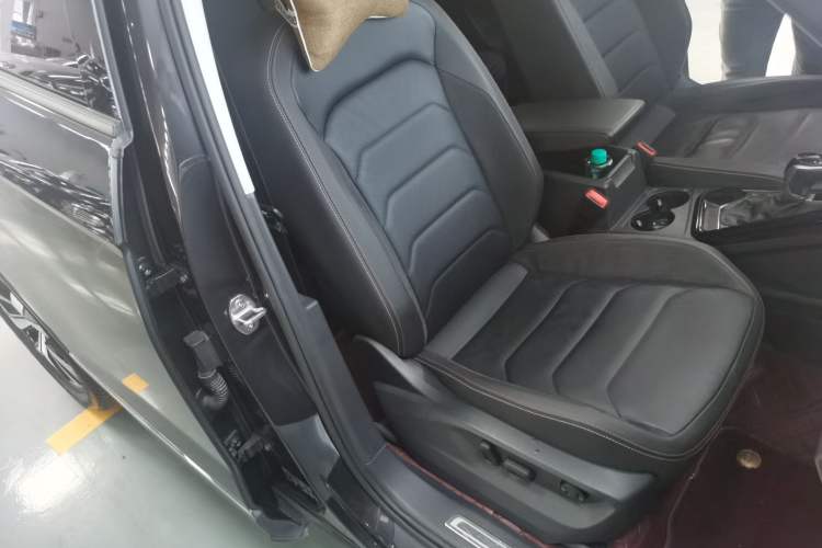 Used Volkswagen Tayron 2021 330TSI Two-Wheel Drive Luxury Smart Connectivity Version