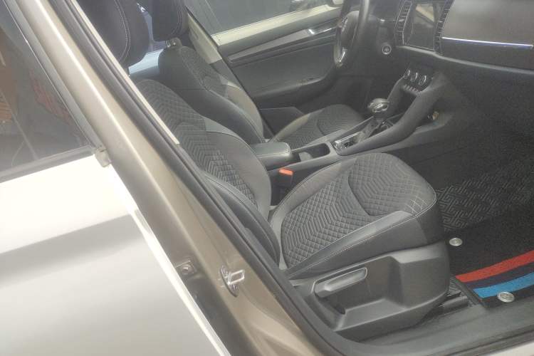 Used Skoda Kodiaq 2018 TSI330 5-Seater Two-Wheel Drive Comfort Edition
