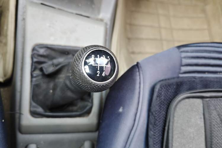 Used Volkswagen Jetta 2010 1.6L Partner