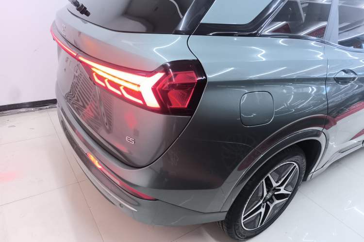 Used Landian E5 2023 1.5L DE-i 100KM Zhenxiang Edition 7-Seater
