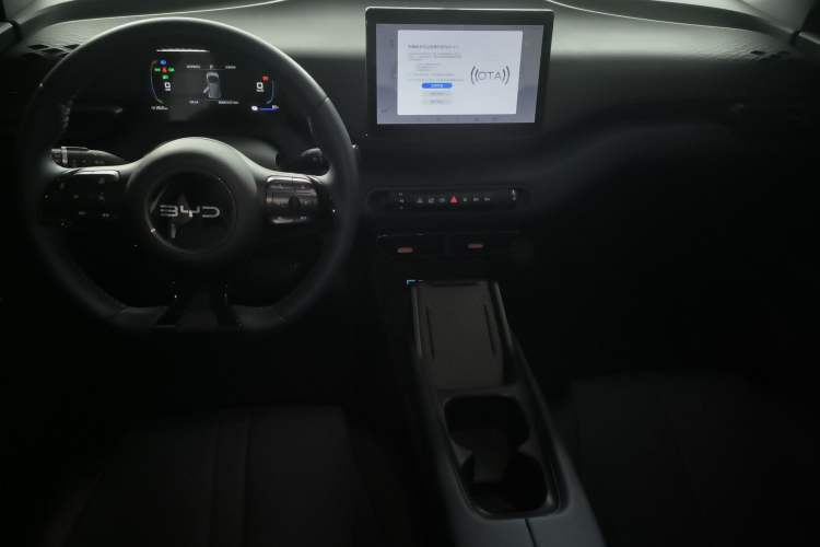 Used BYD Seagull 2025 305 km Free Version
