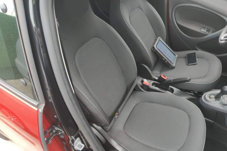 Used smart forfour 2016 1.0L 52 kW Passion Edition